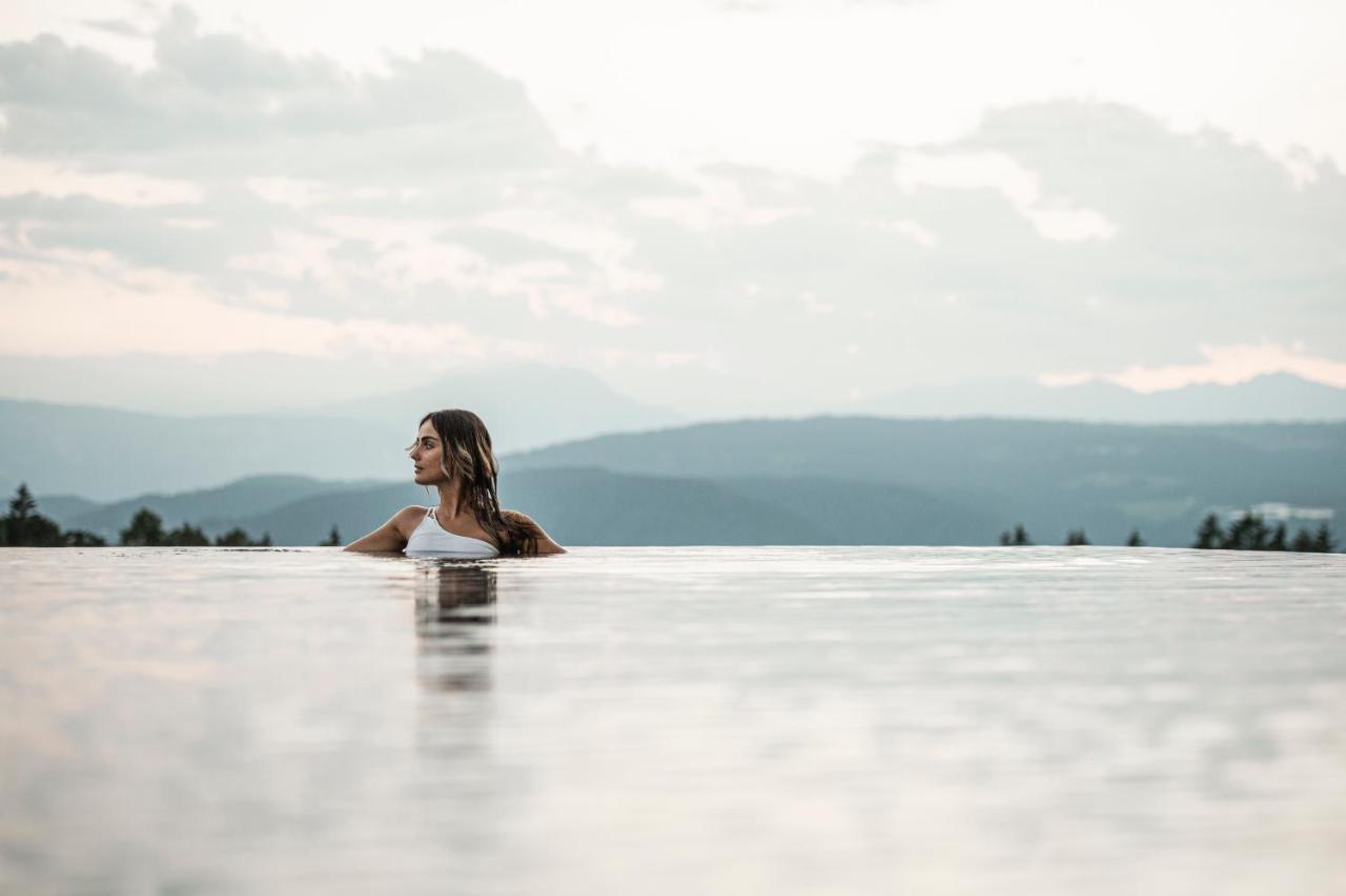 Aeon Hotel - Adults Only Bed & Breakfast Soprabolzano Eksteriør bilde